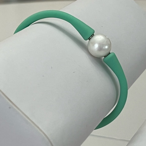 FRESH WATER PEARL Bracelet | NEW! | Silicone Jelly Band - Picture 2 of 13